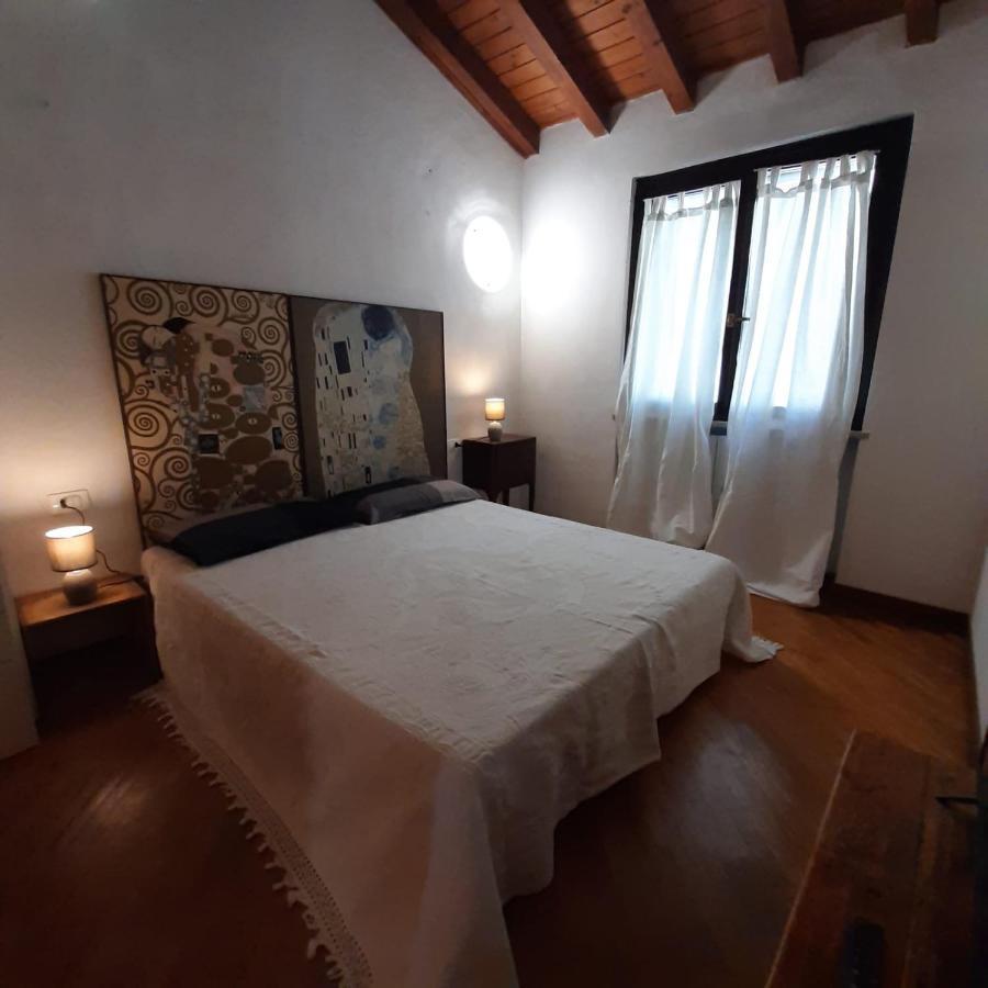 Loft Trabucco - In The Heart Of Salo City Center, Lake View, 4 Rooms المظهر الخارجي الصورة
